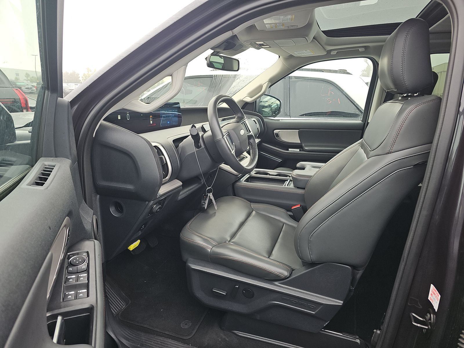 FORD EXPEDITION - 8