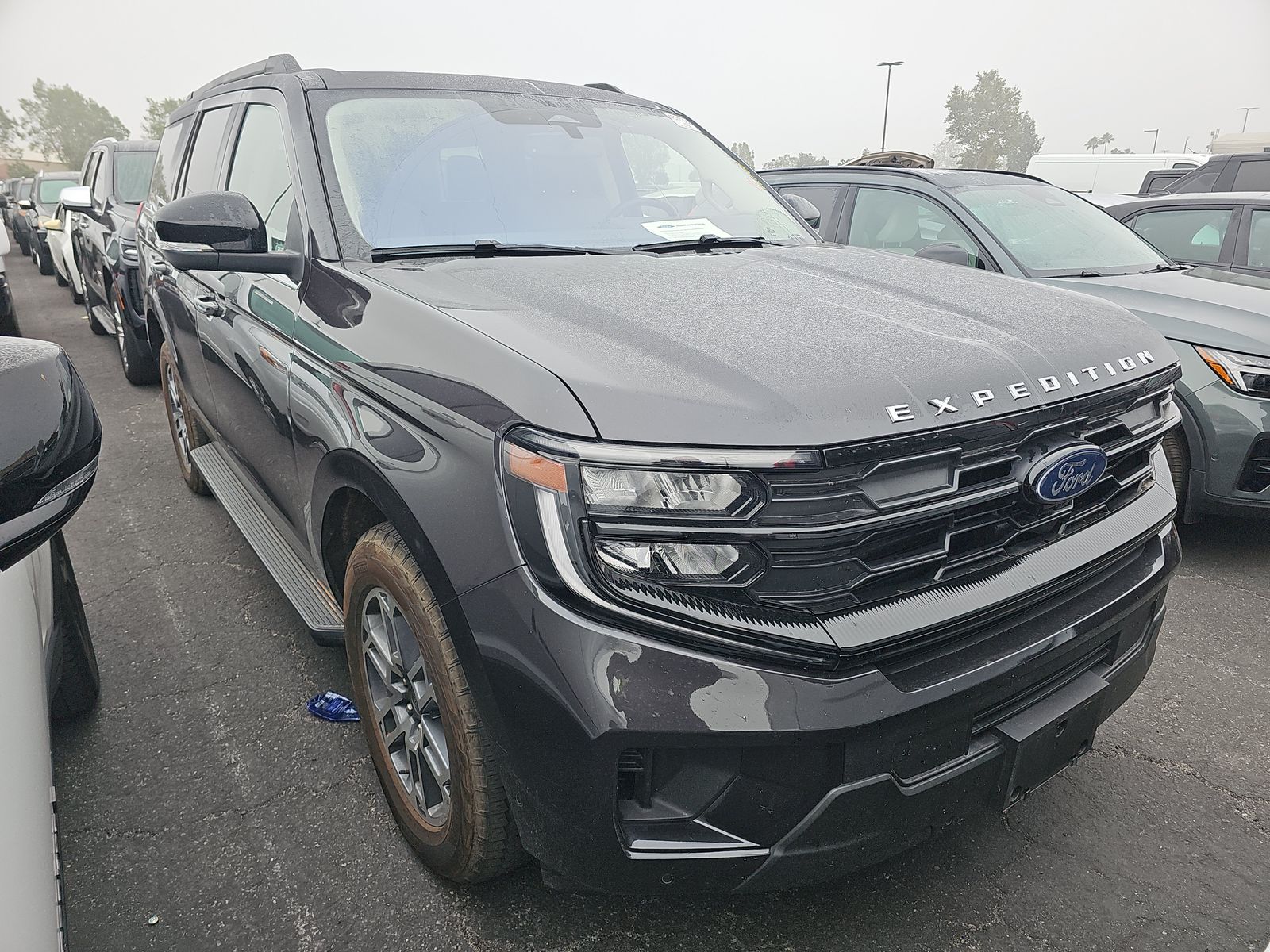 FORD EXPEDITION - 4