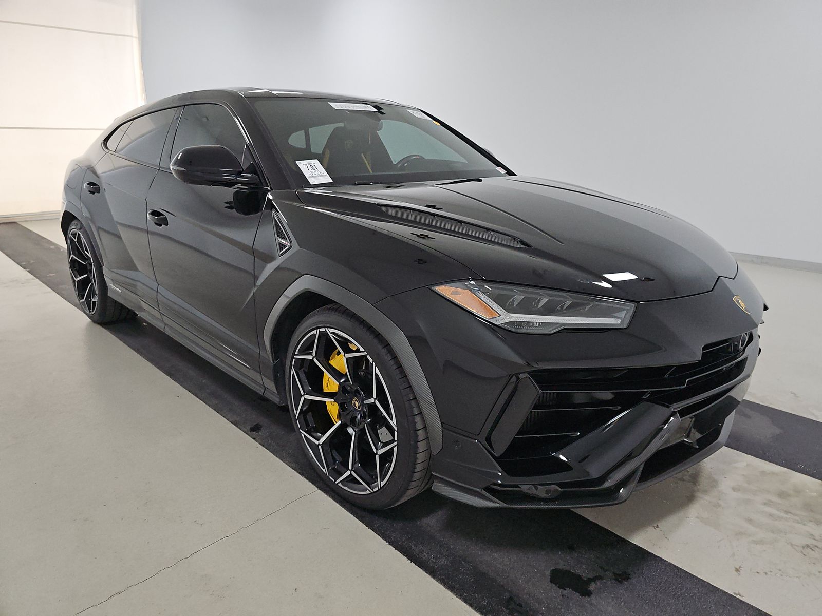 2023 Lamborghini Urus Performante AWD