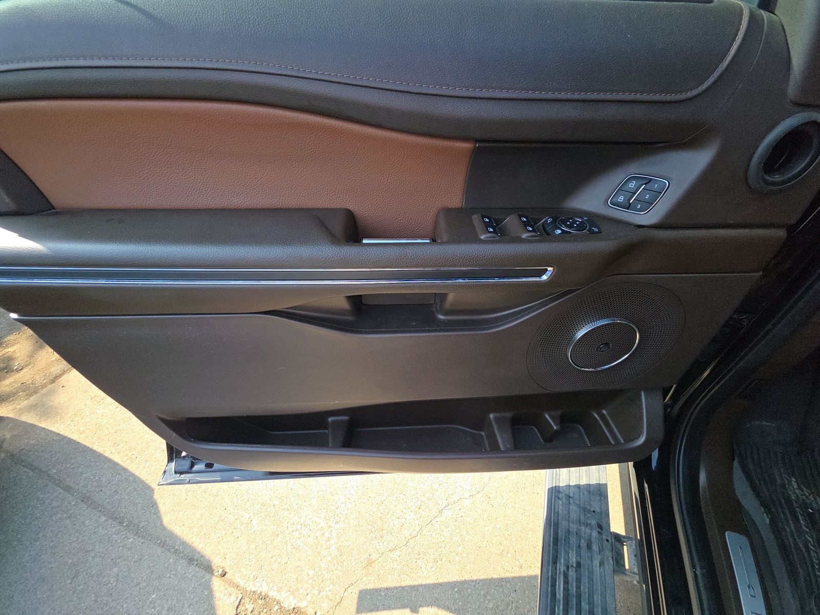 FORD EXPEDITION MAX - 10
