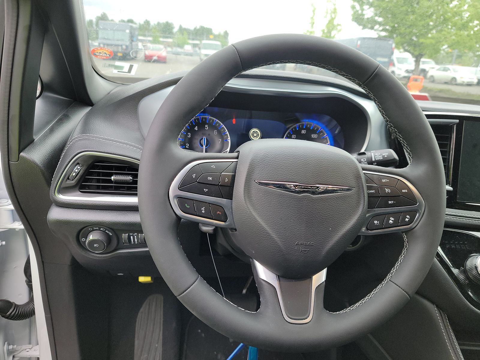 2026 Chrysler Pacifica Limited AWD