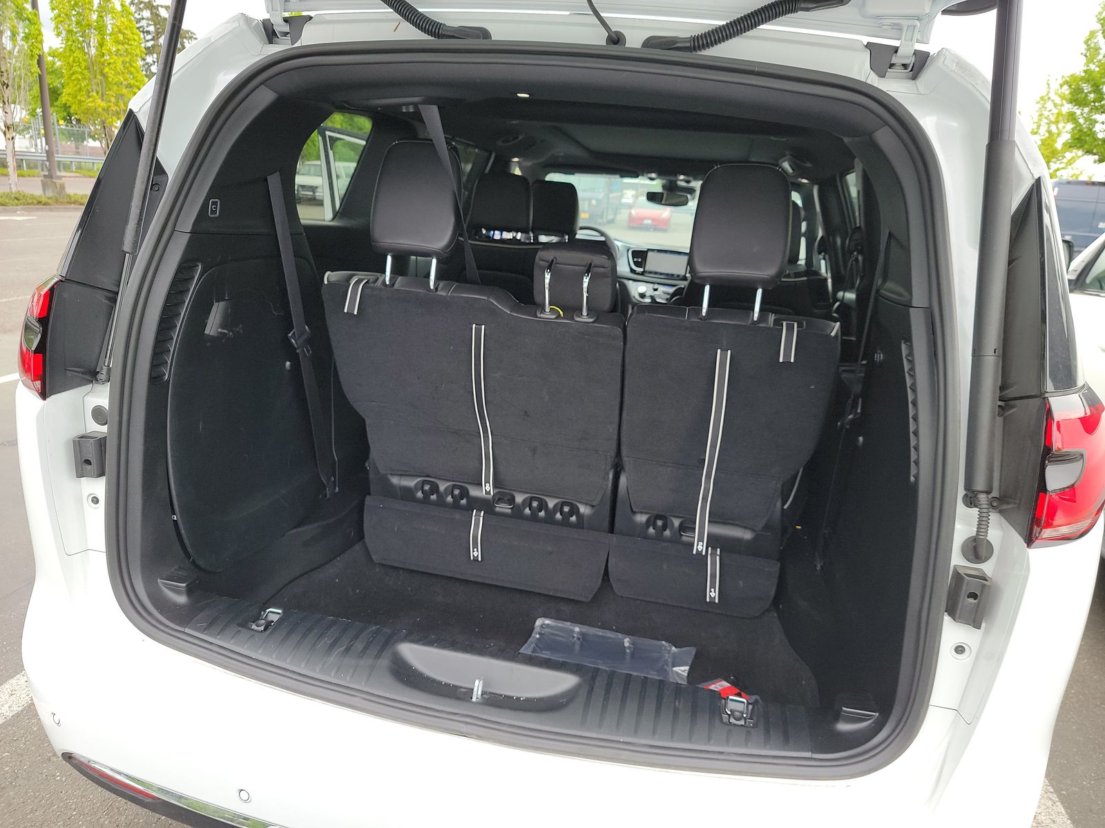2026 Chrysler Pacifica Limited AWD