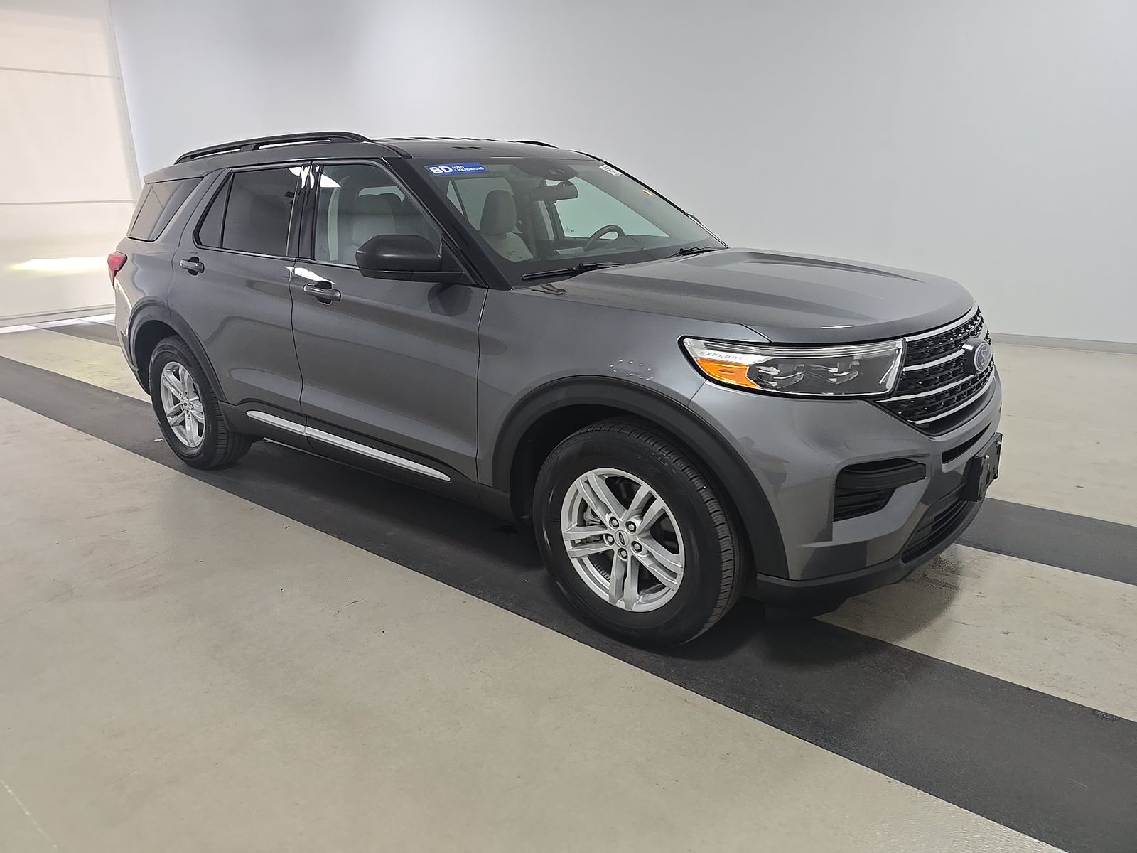 FORD EXPLORER - 4
