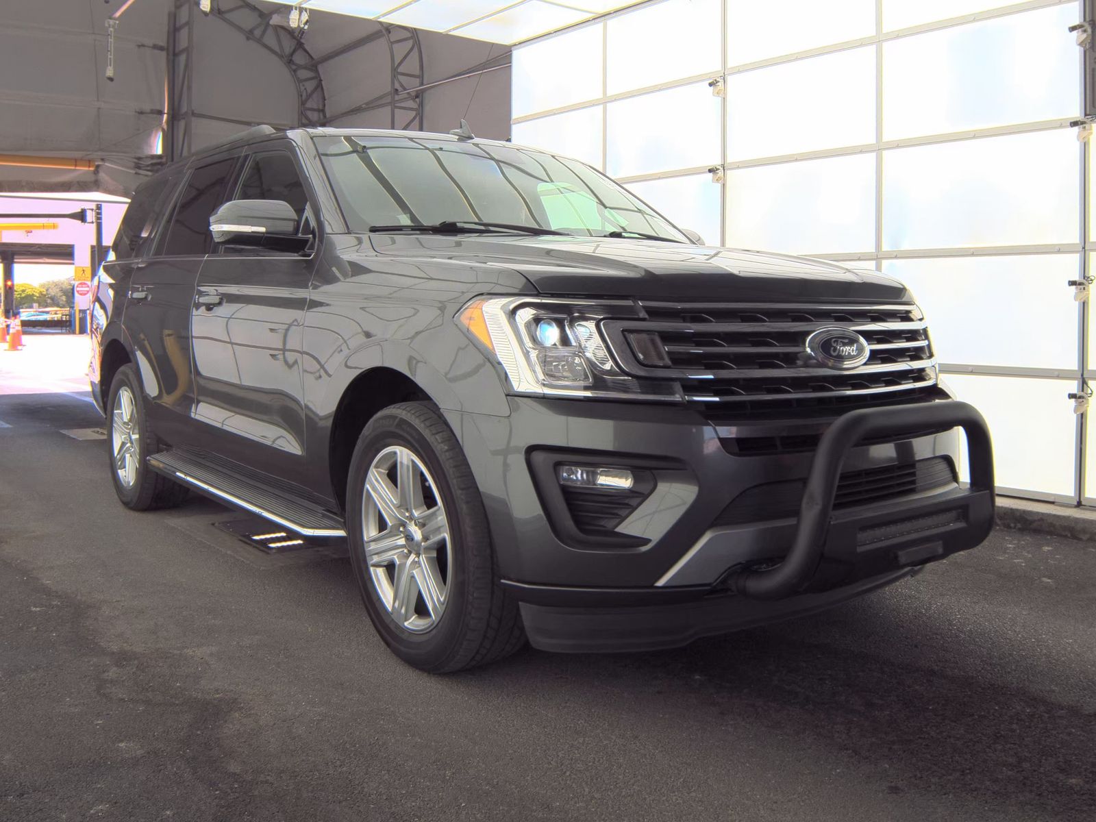 FORD EXPEDITION - 5