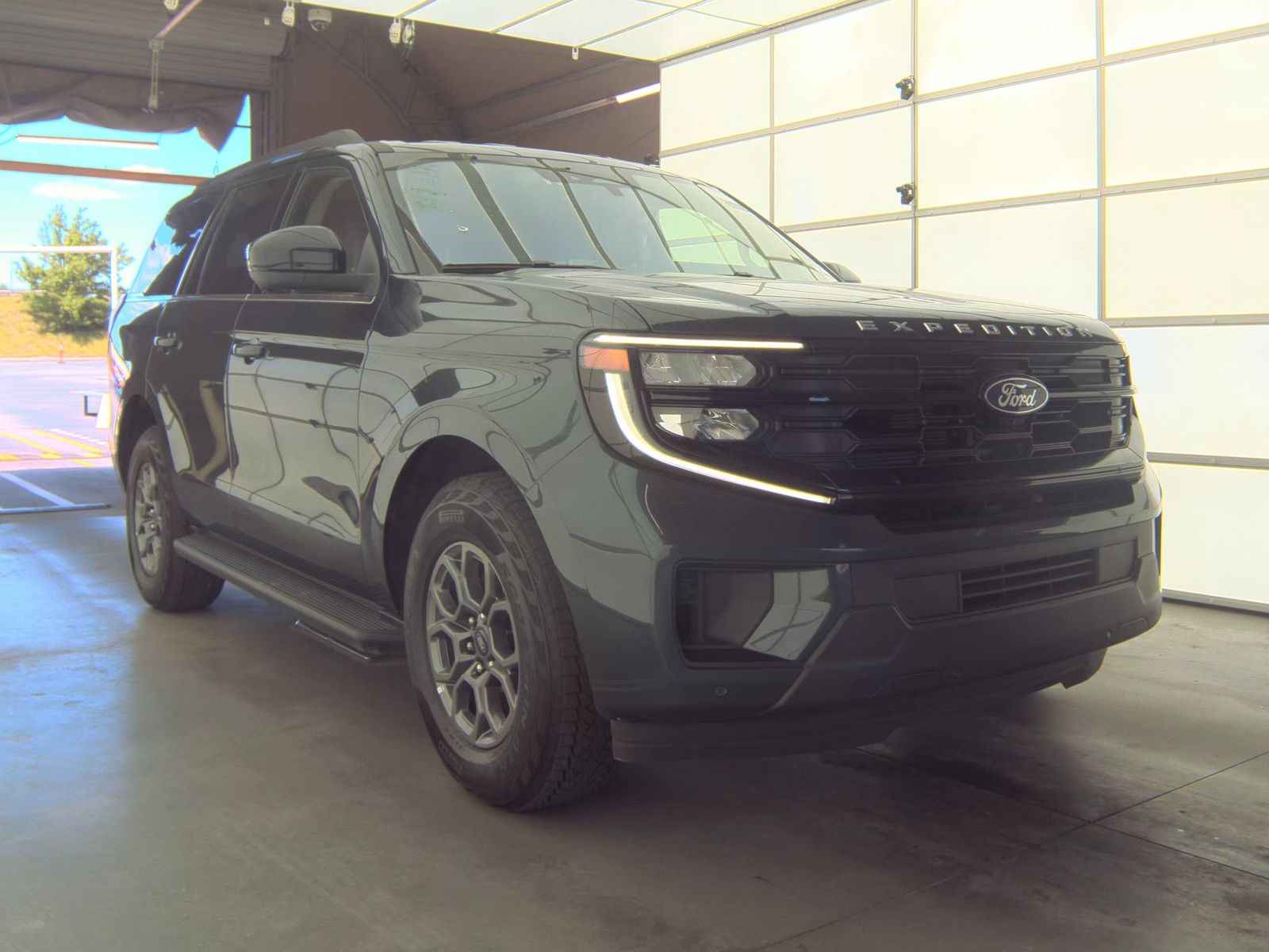 FORD EXPEDITION - 5