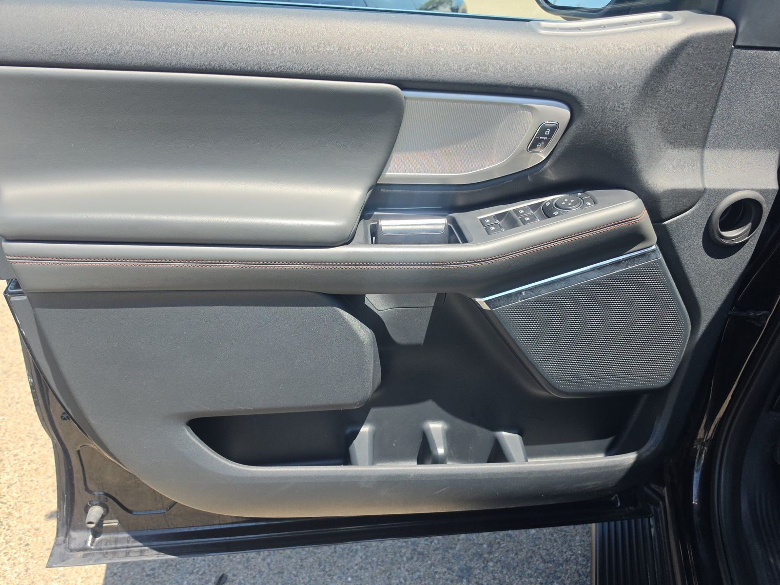 FORD EXPEDITION - 10