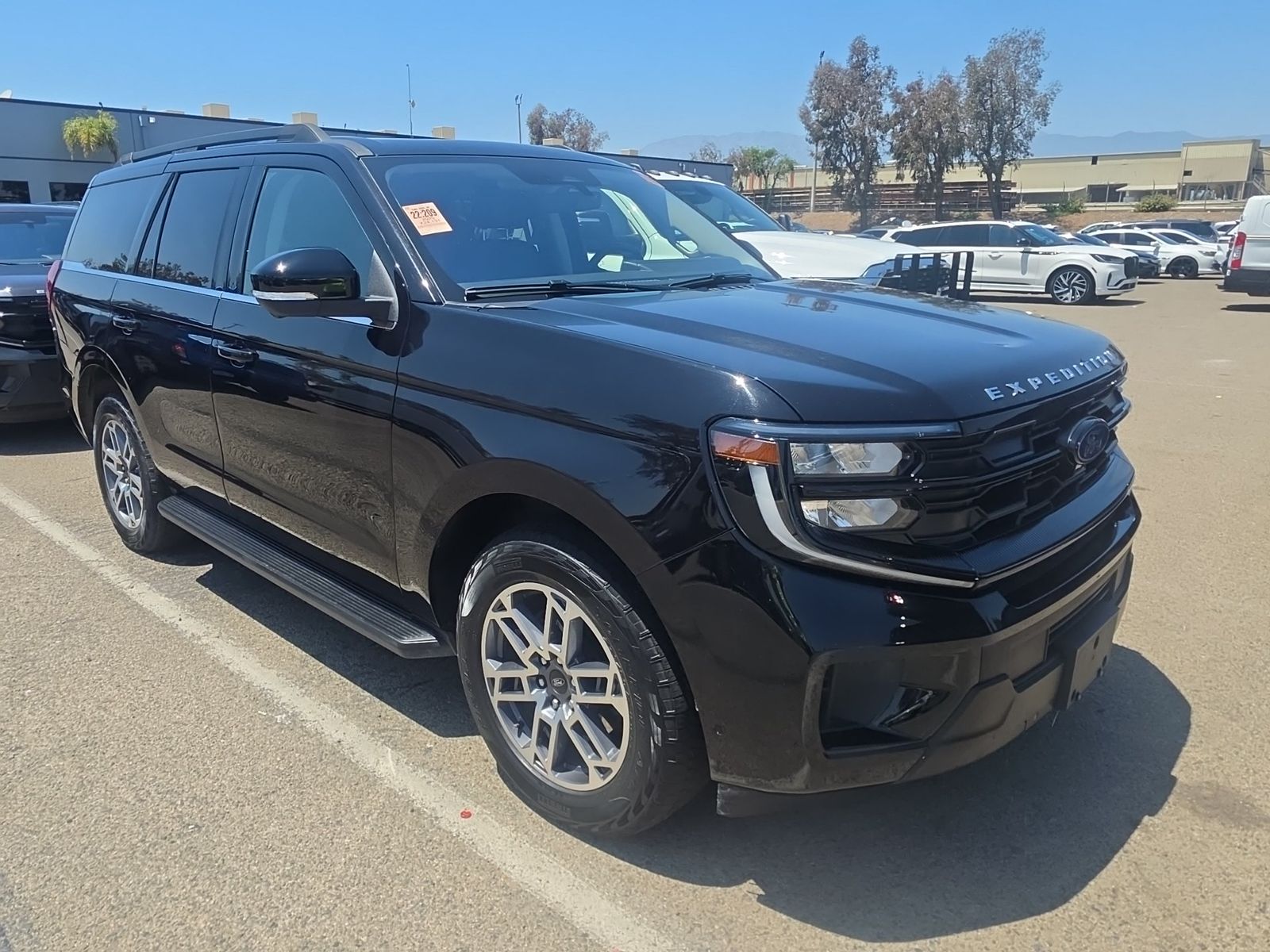 FORD EXPEDITION - 4