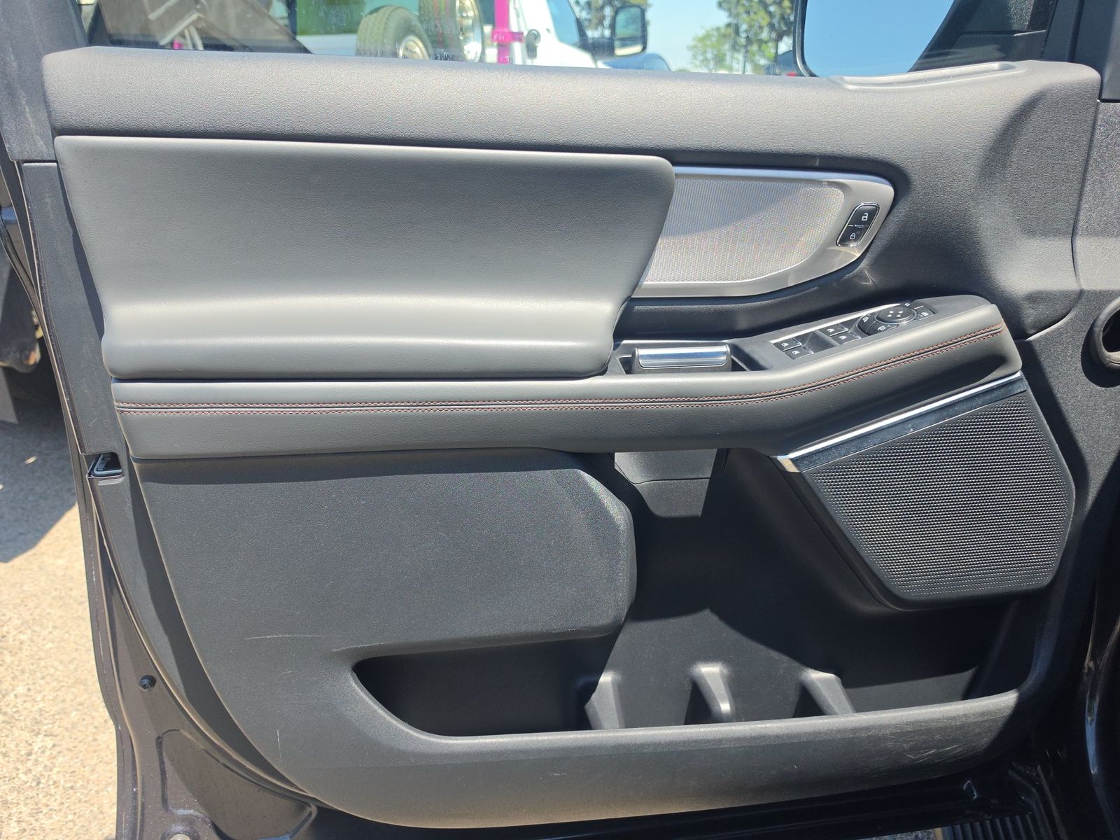 FORD EXPEDITION MAX - 10