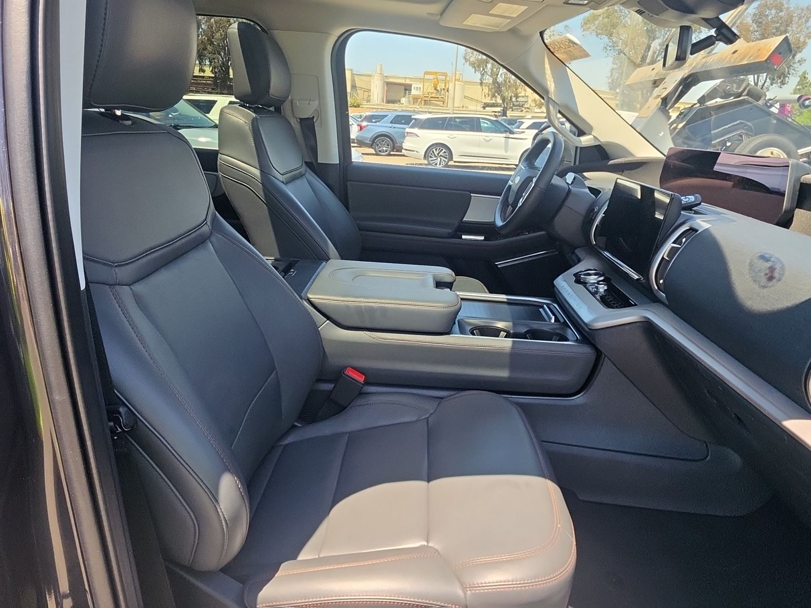 FORD EXPEDITION MAX - 9
