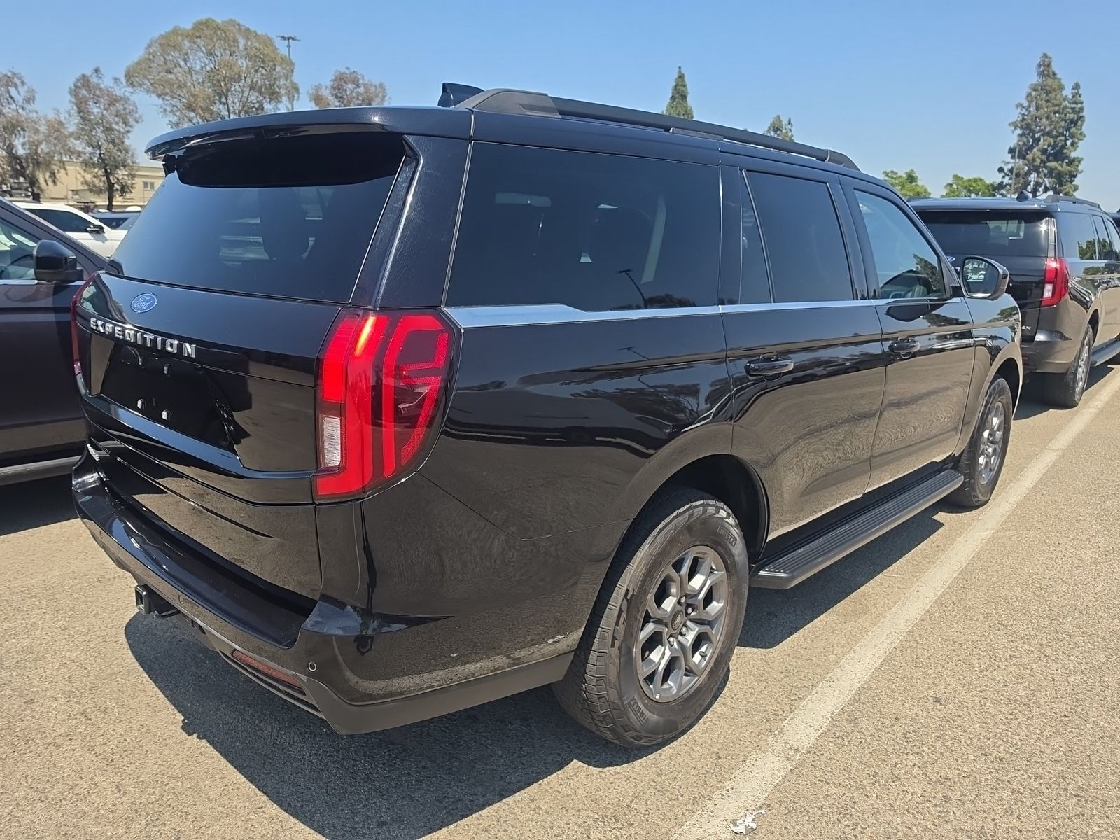 FORD EXPEDITION - 5
