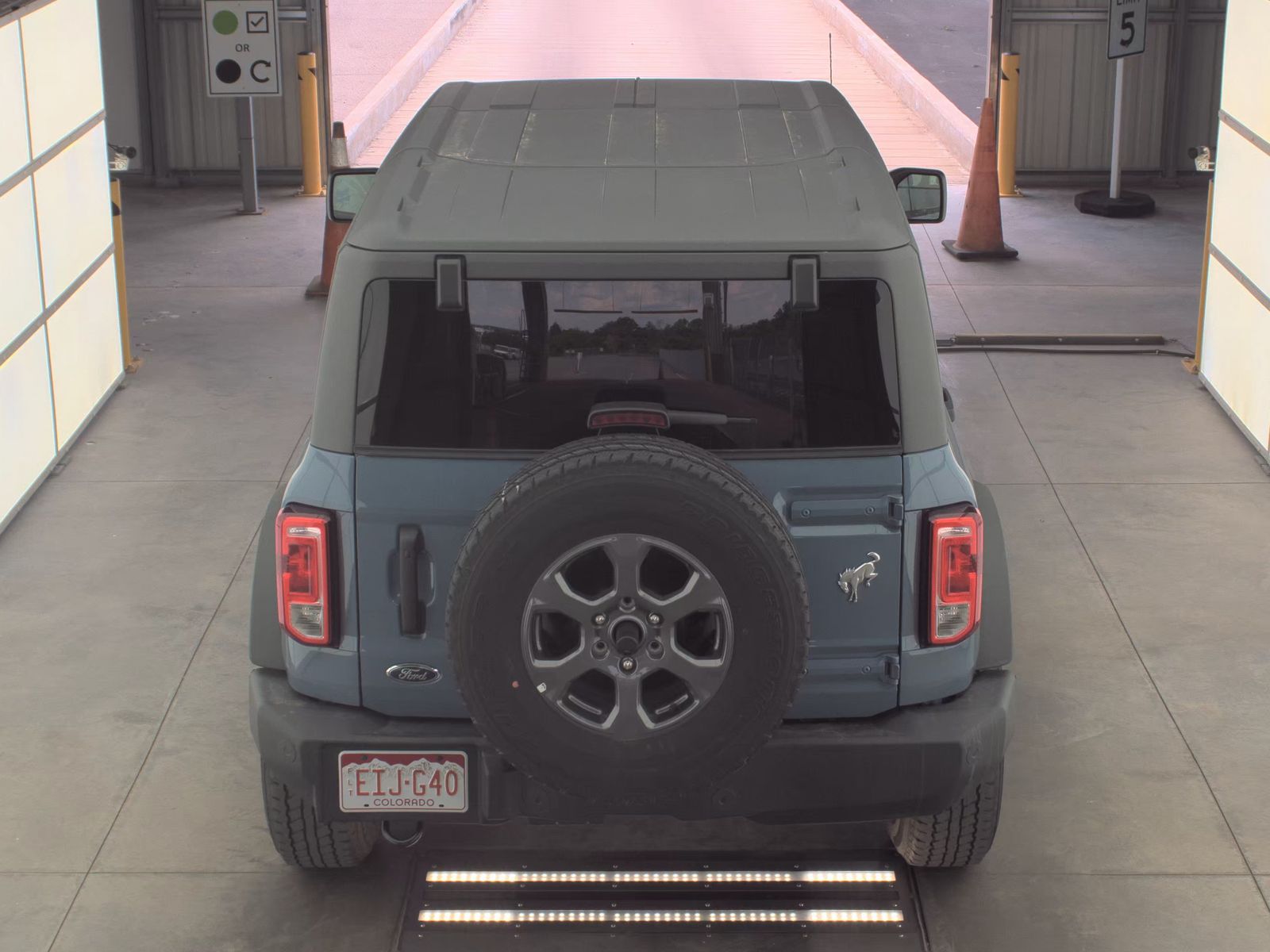 FORD BRONCO - 7