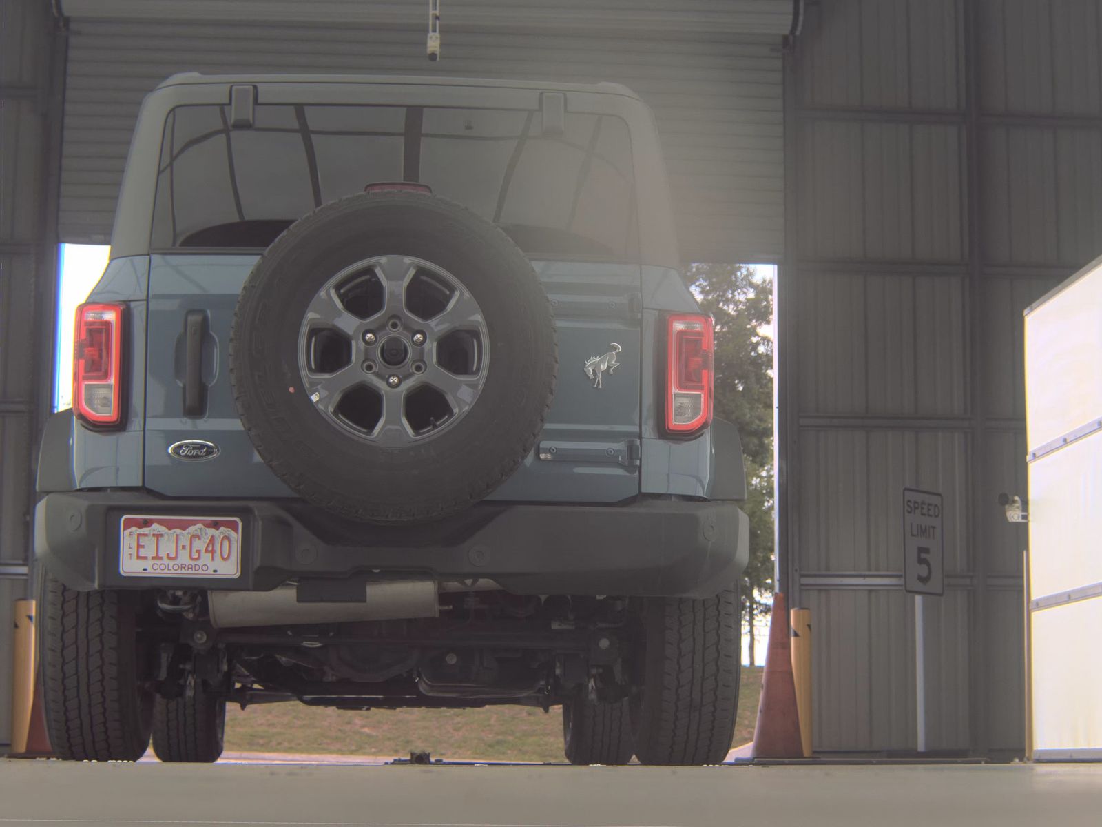 FORD BRONCO - 8