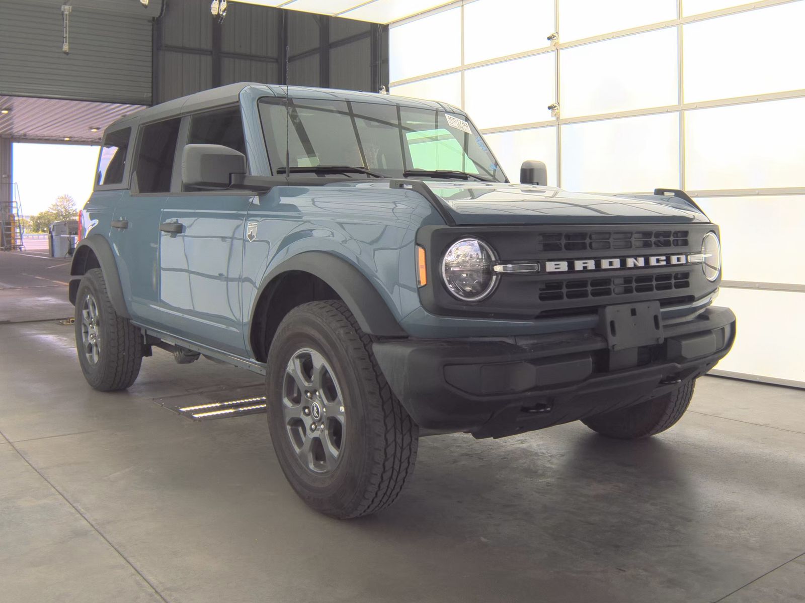 FORD BRONCO - 5