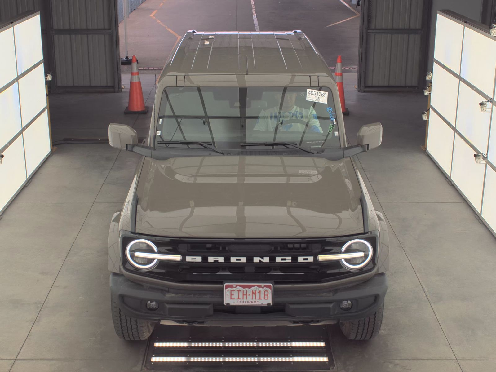 FORD BRONCO - 3