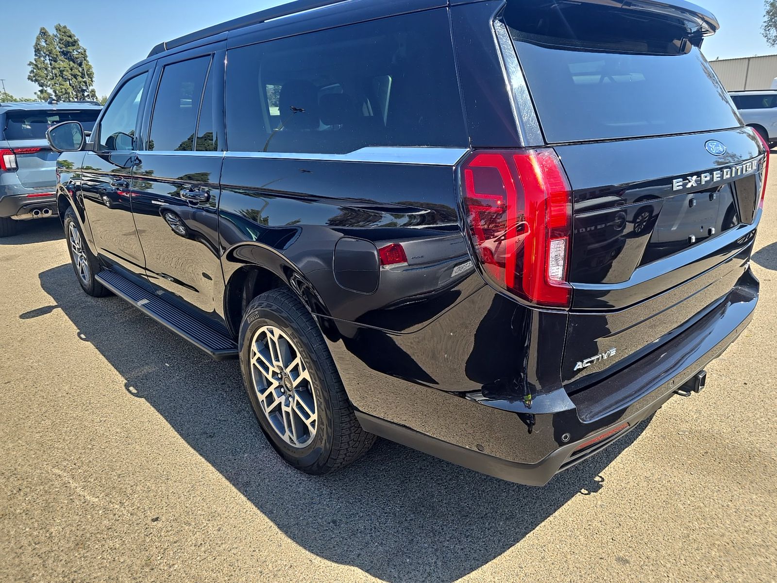 FORD EXPEDITION MAX - 7