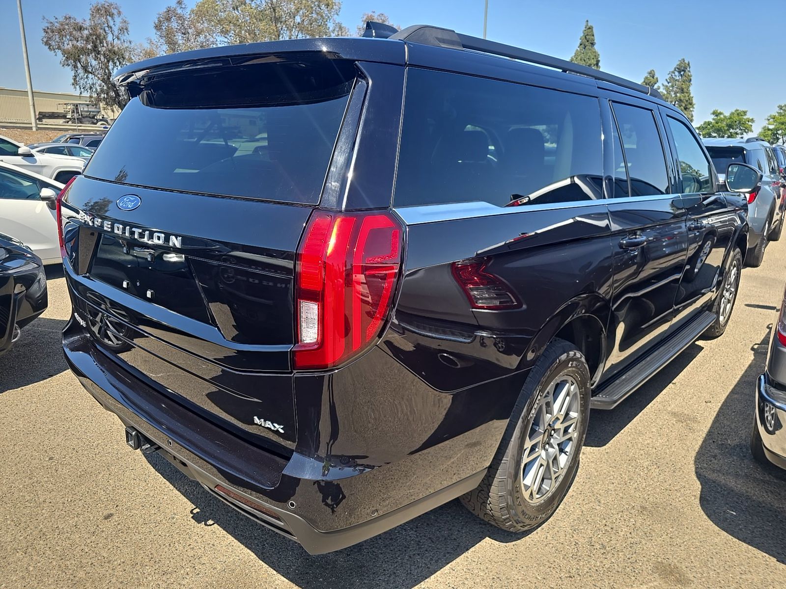 FORD EXPEDITION MAX - 5