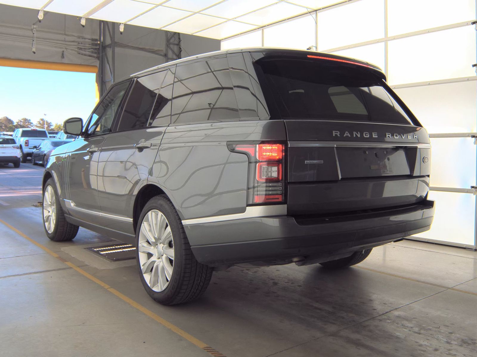 LAND ROVER RANGE ROVER - 9