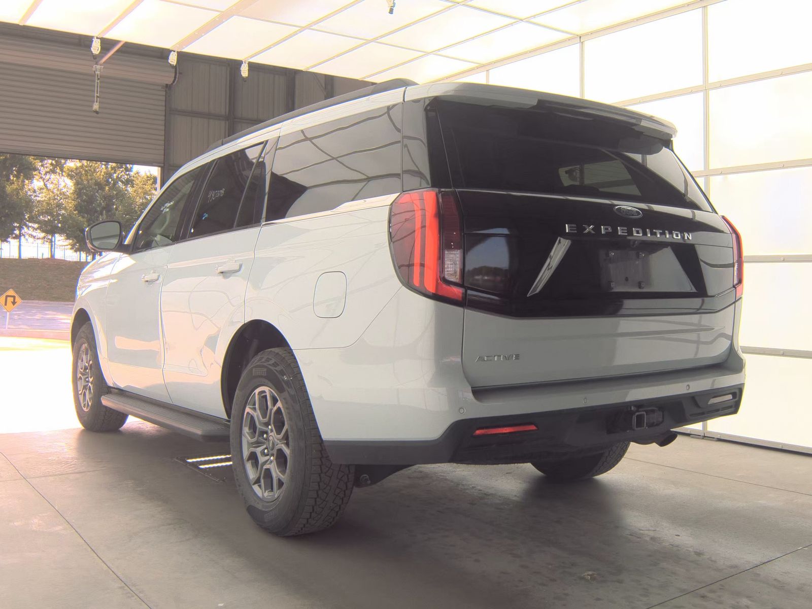 FORD EXPEDITION - 9