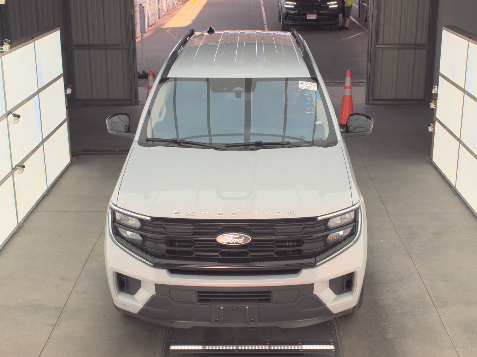 FORD EXPEDITION - 3