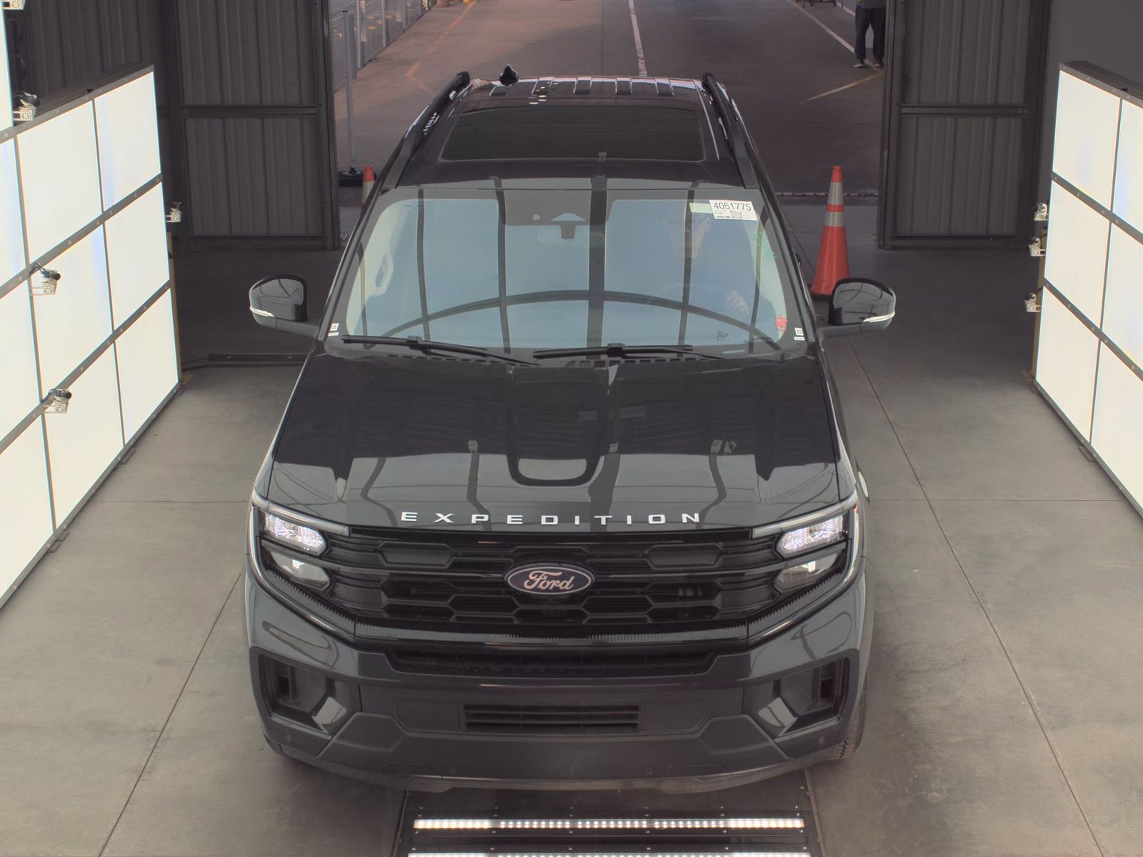 FORD EXPEDITION - 3