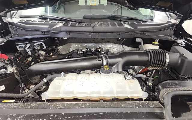 FORD F-150 - 8