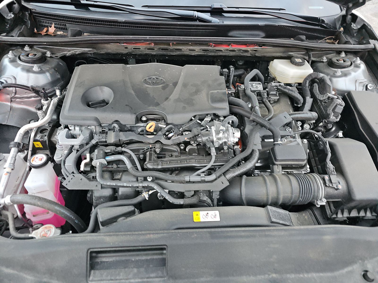 2025 Toyota Camry SE AWD