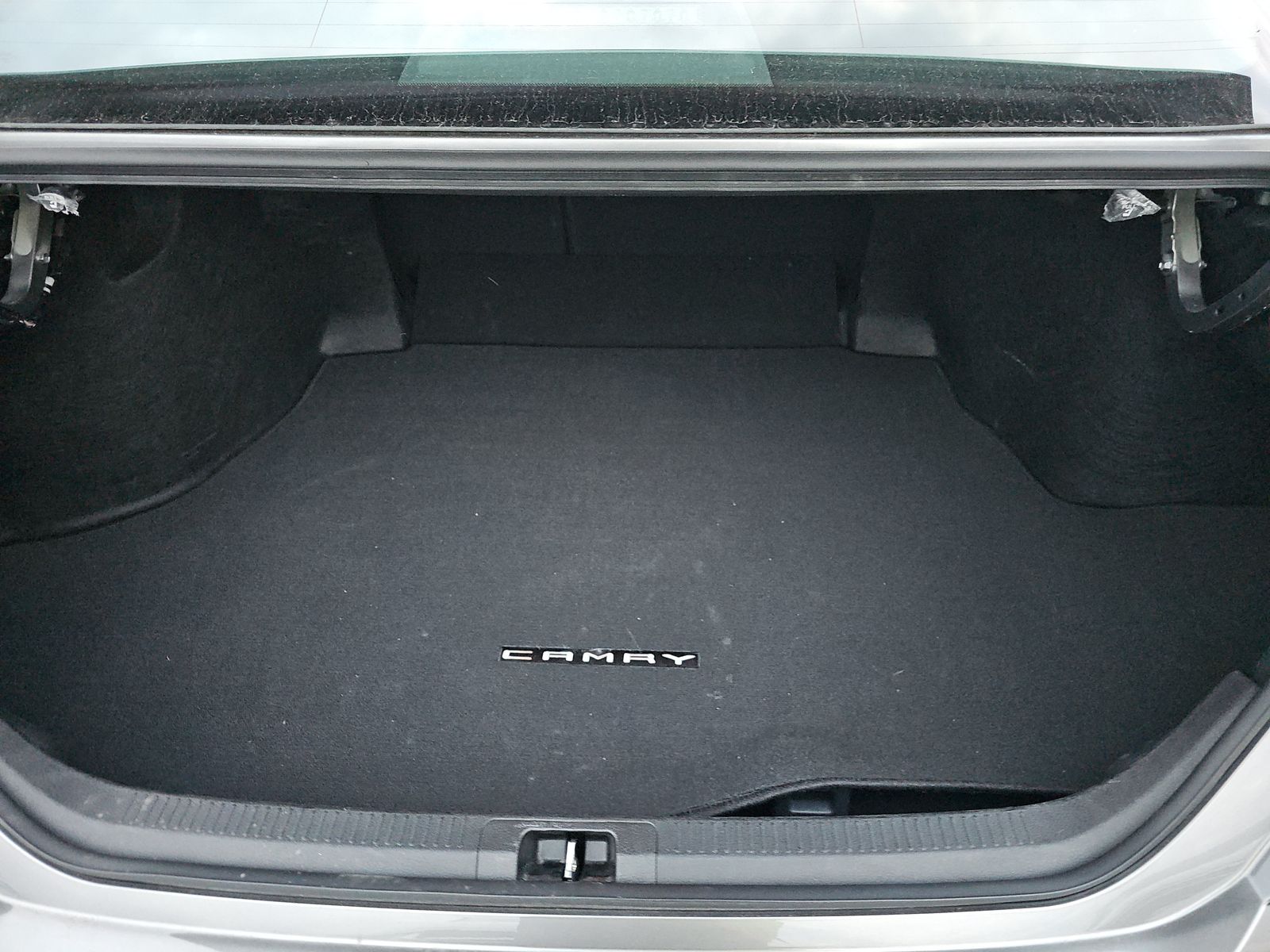 2025 Toyota Camry SE AWD