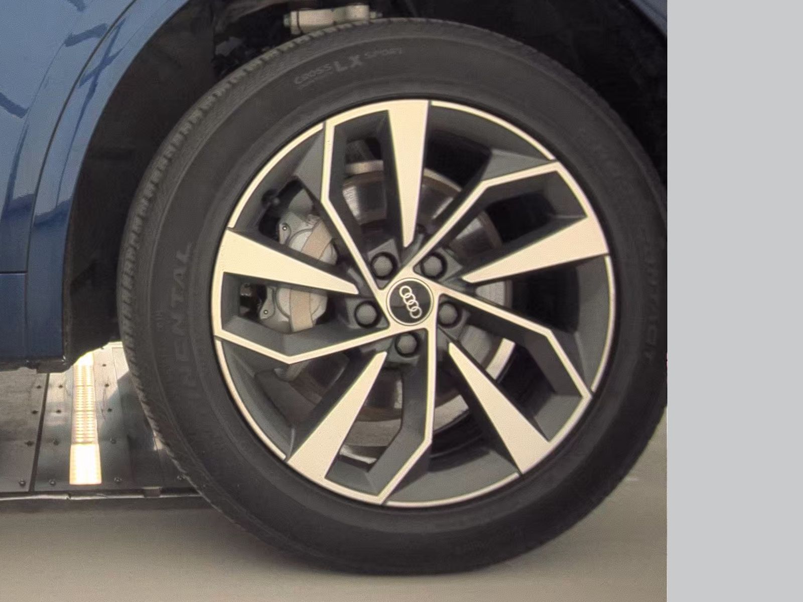 2023 Audi Q5 S line Premium Plus AWD