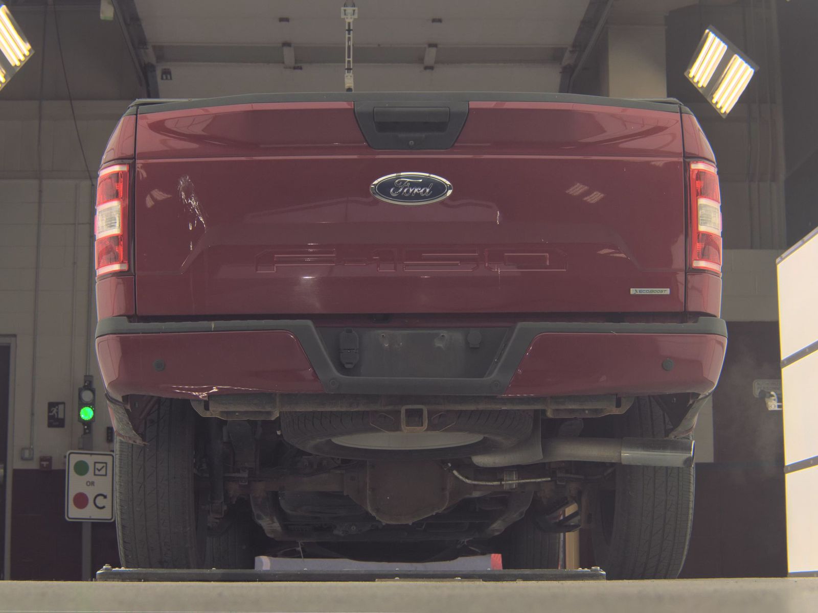 FORD F-150 - 8