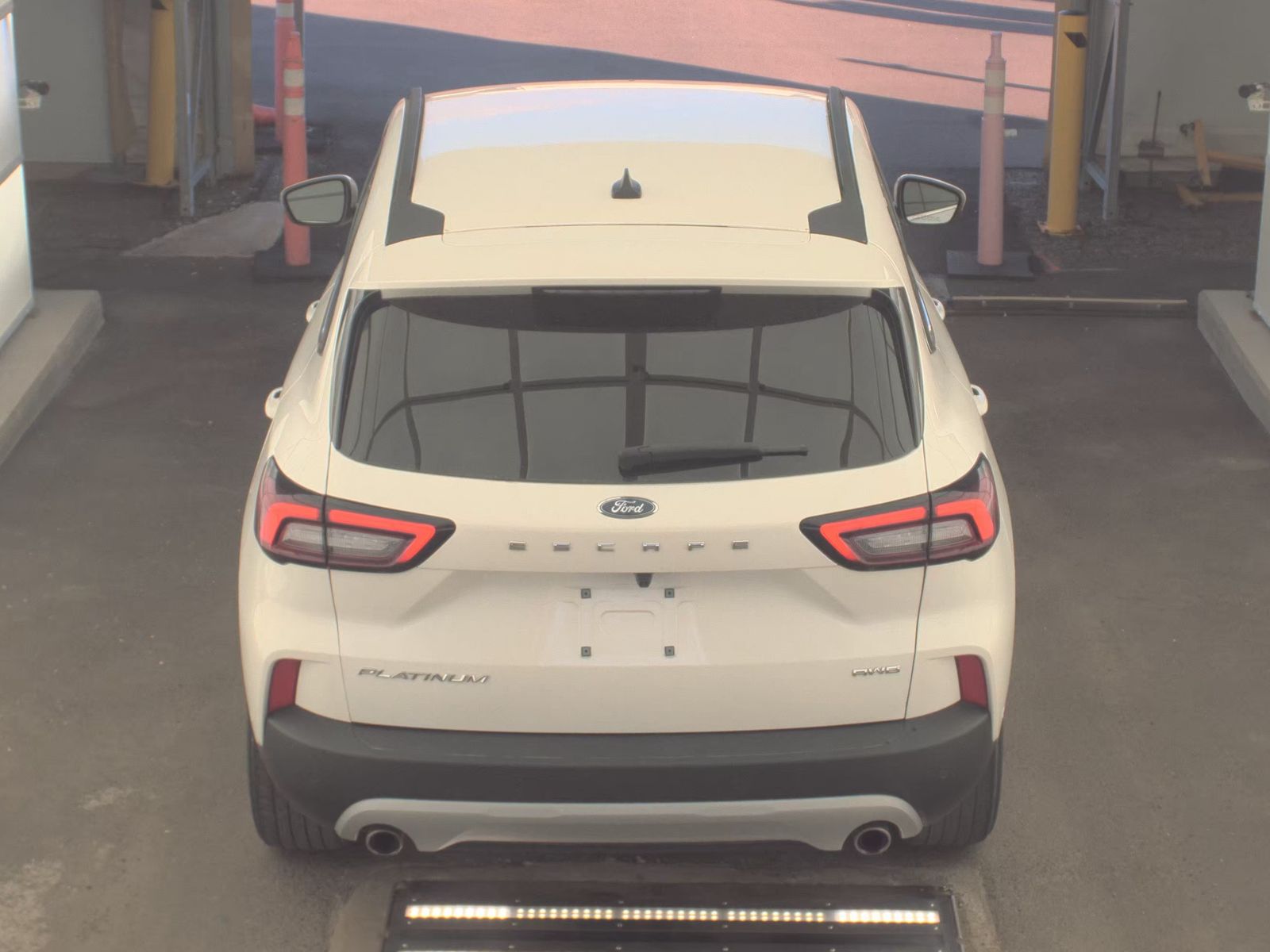 FORD ESCAPE - 7