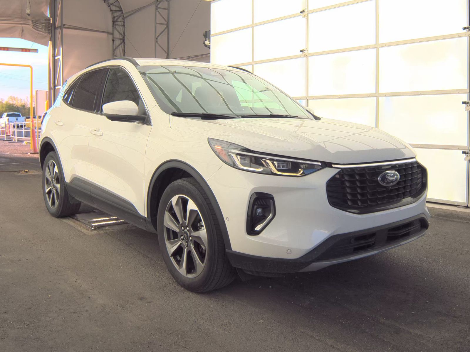 FORD ESCAPE - 5