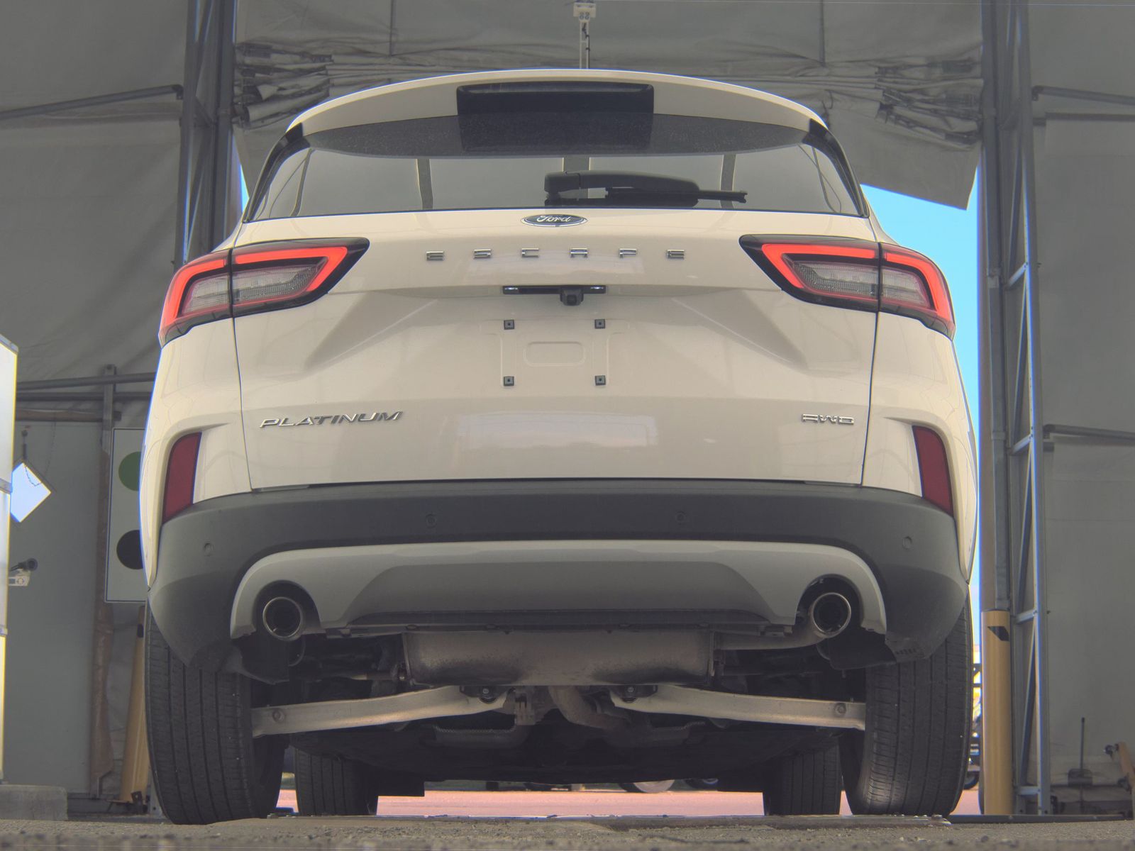 FORD ESCAPE - 8