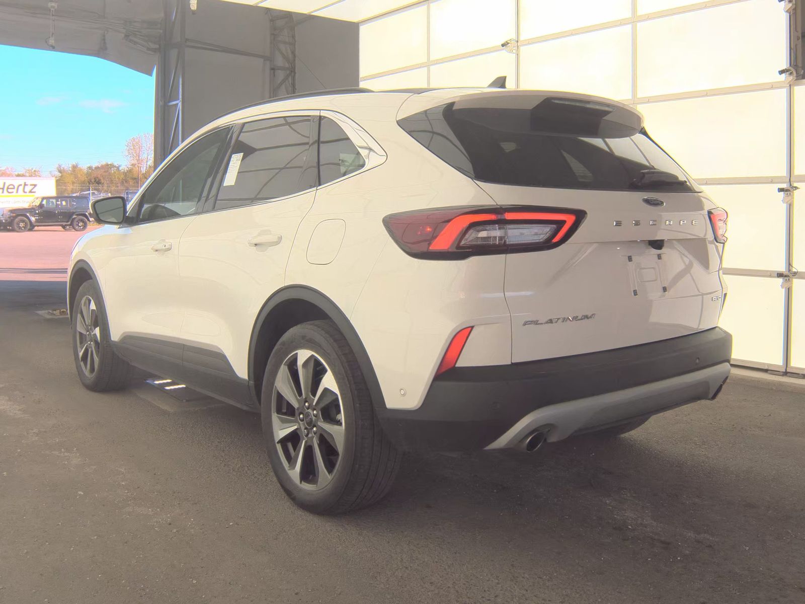 FORD ESCAPE - 9