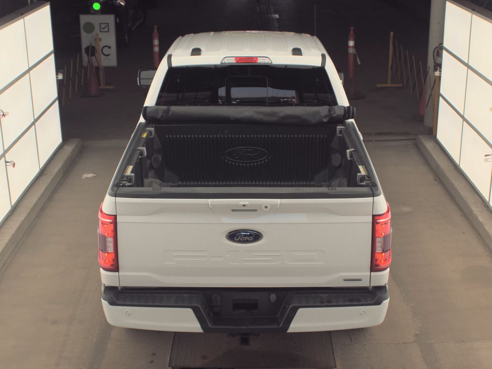 FORD F-150 - 7