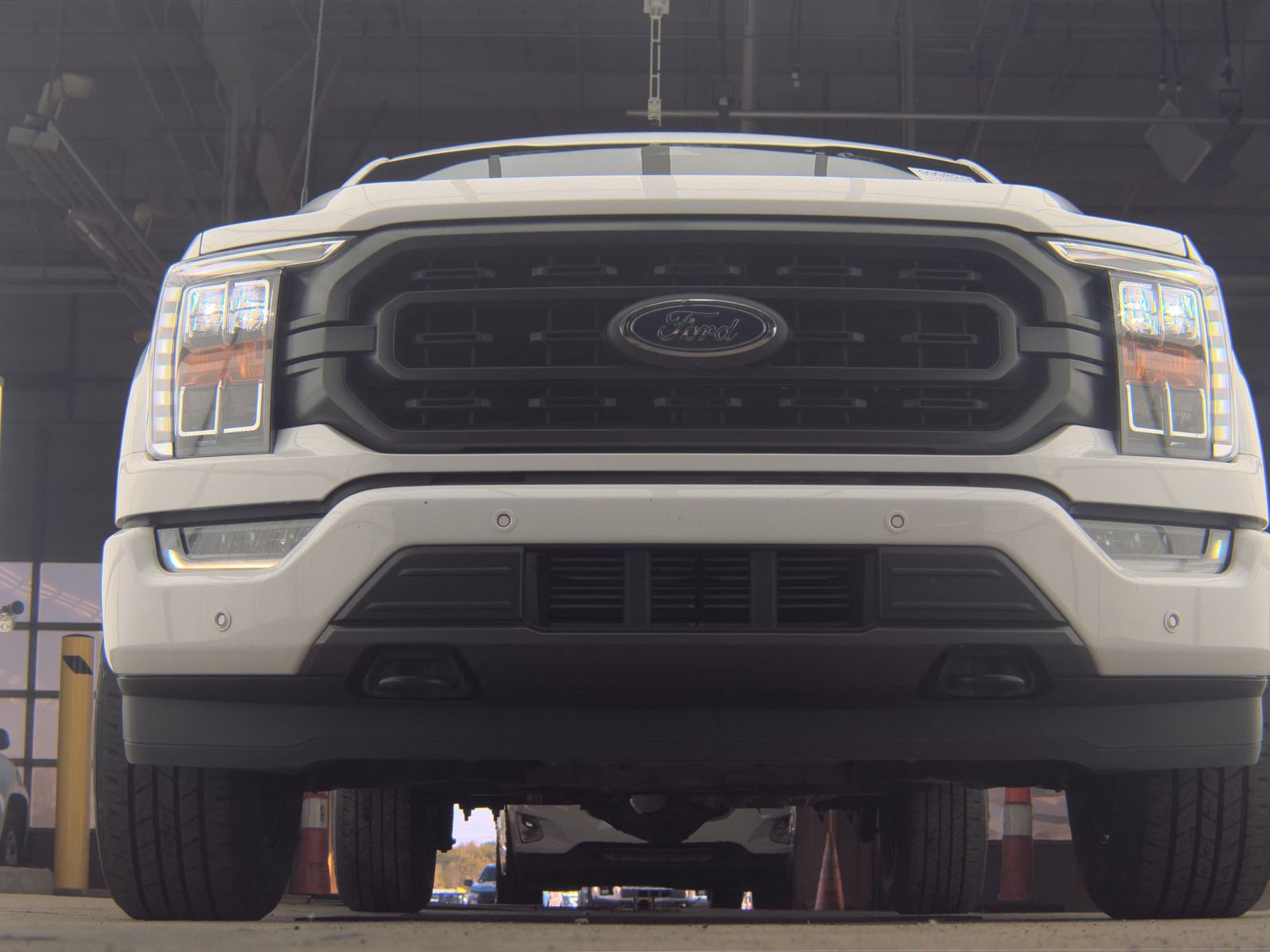 FORD F-150 - 4