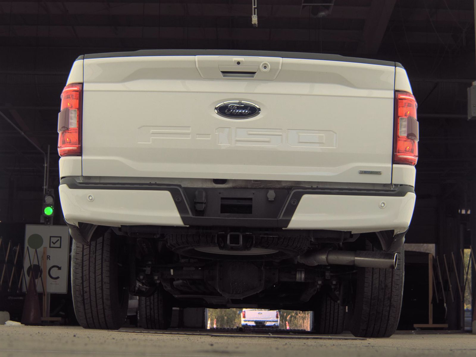 FORD F-150 - 8