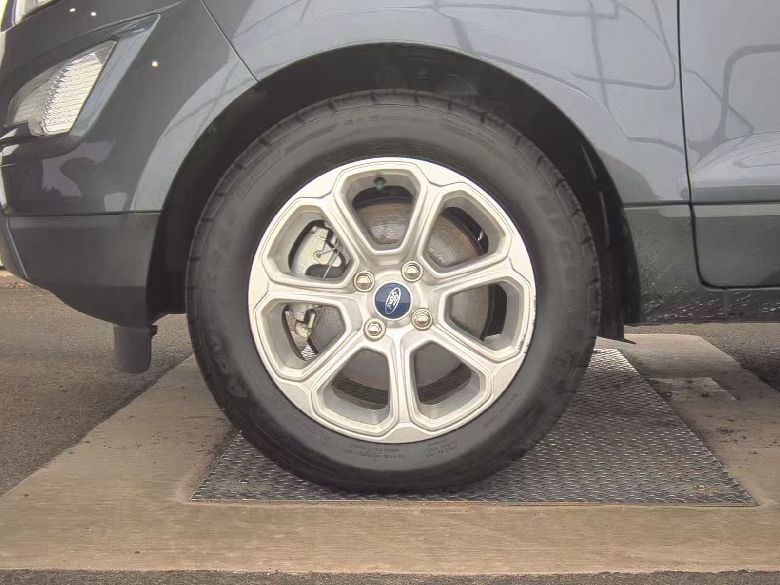 FORD ECOSPORT - 10