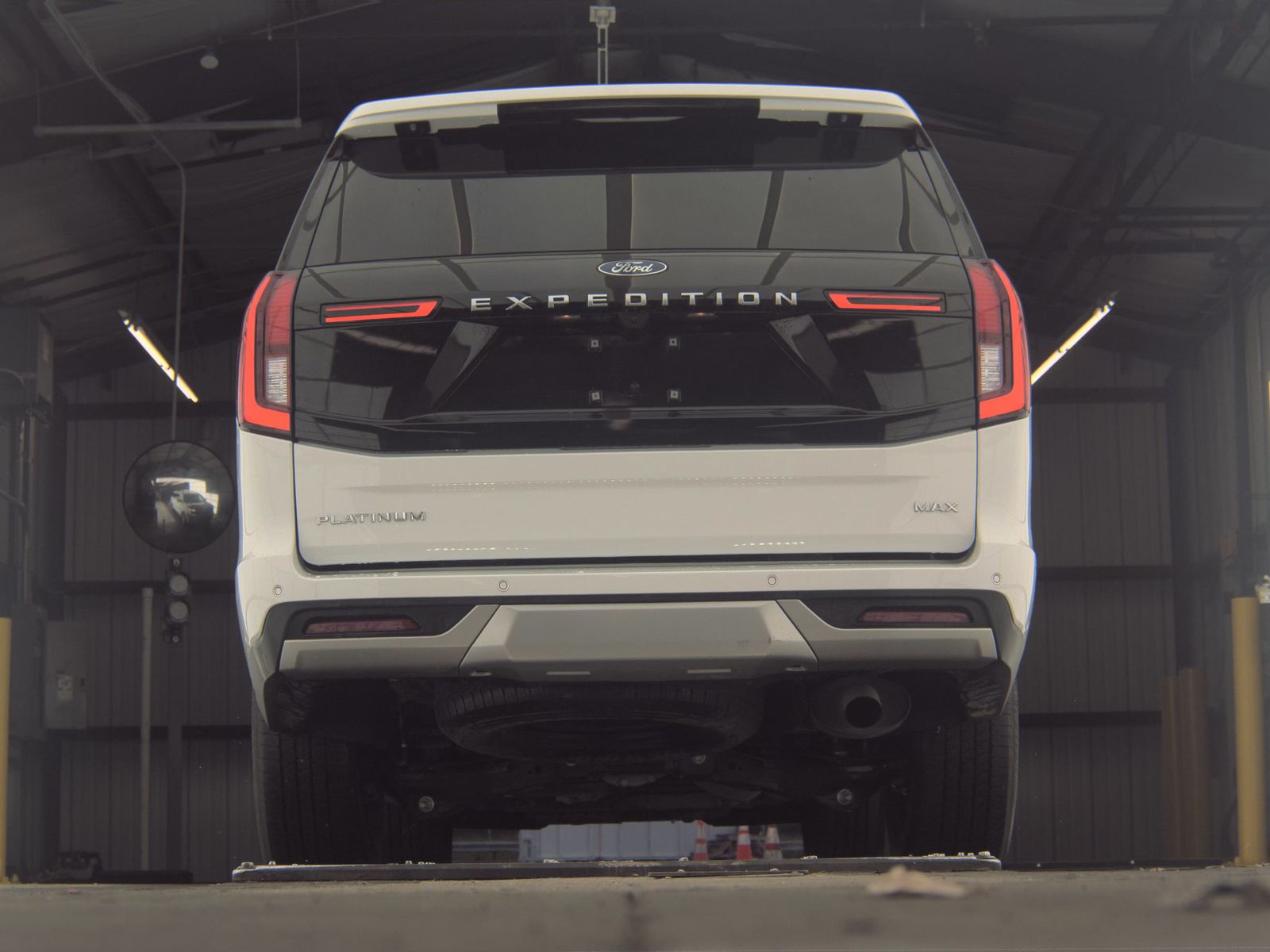 FORD EXPEDITION MAX - 8