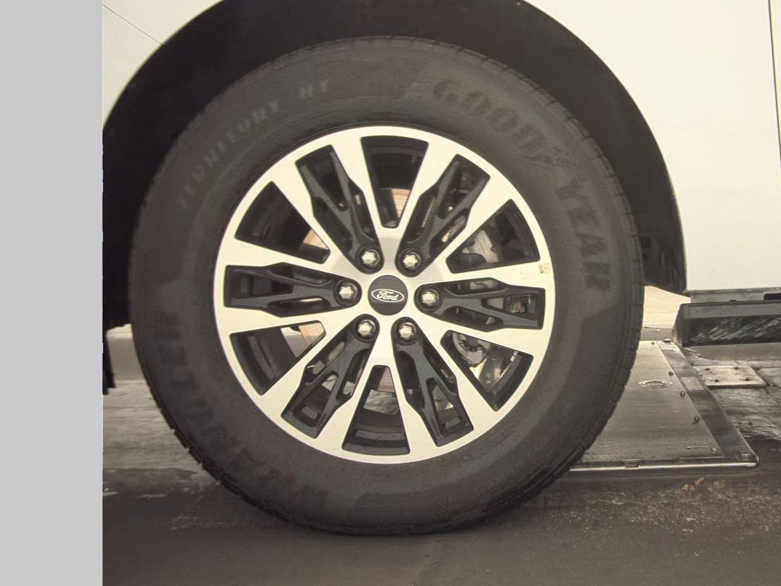 FORD EXPEDITION MAX - 10