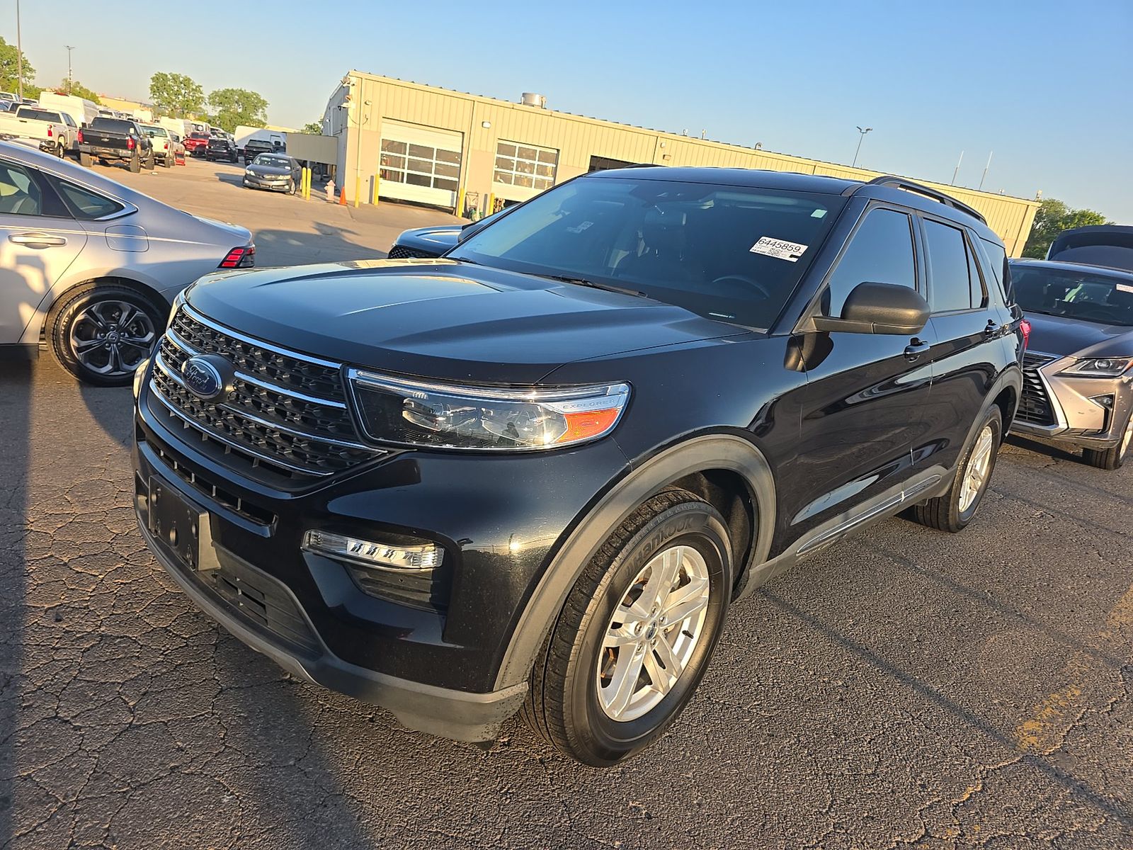 FORD EXPLORER - 1