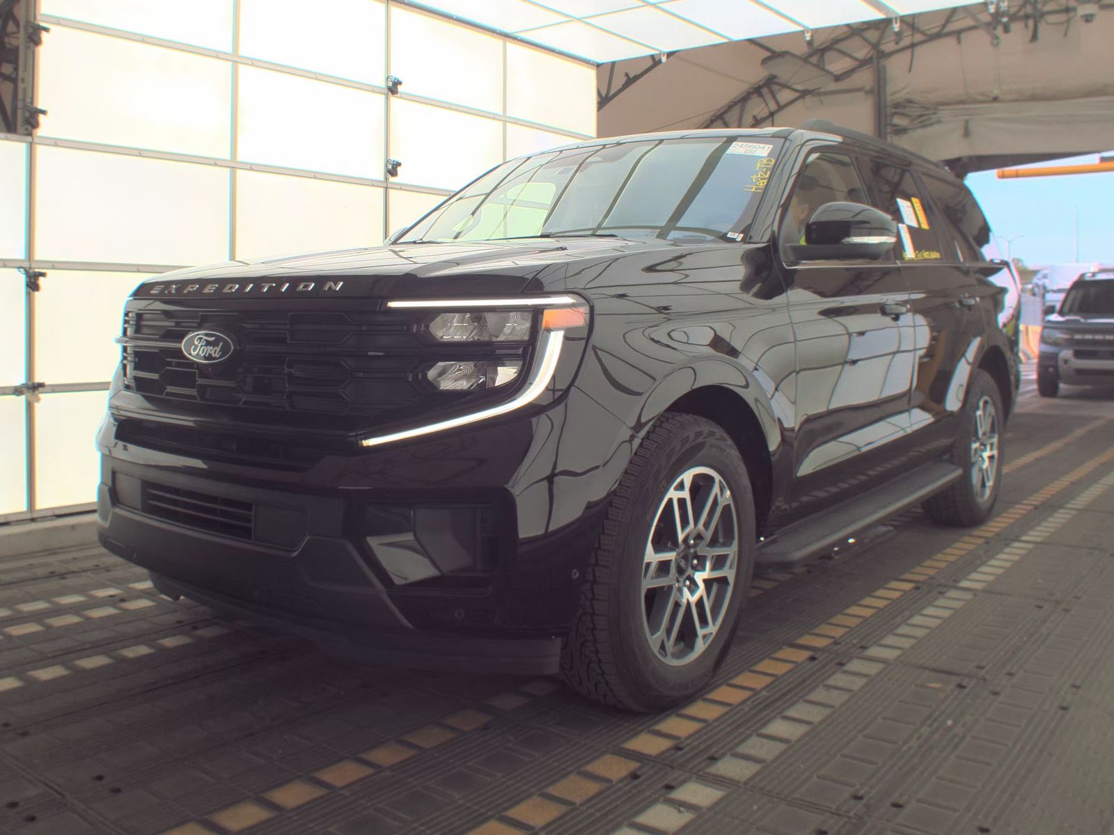 FORD EXPEDITION - 1