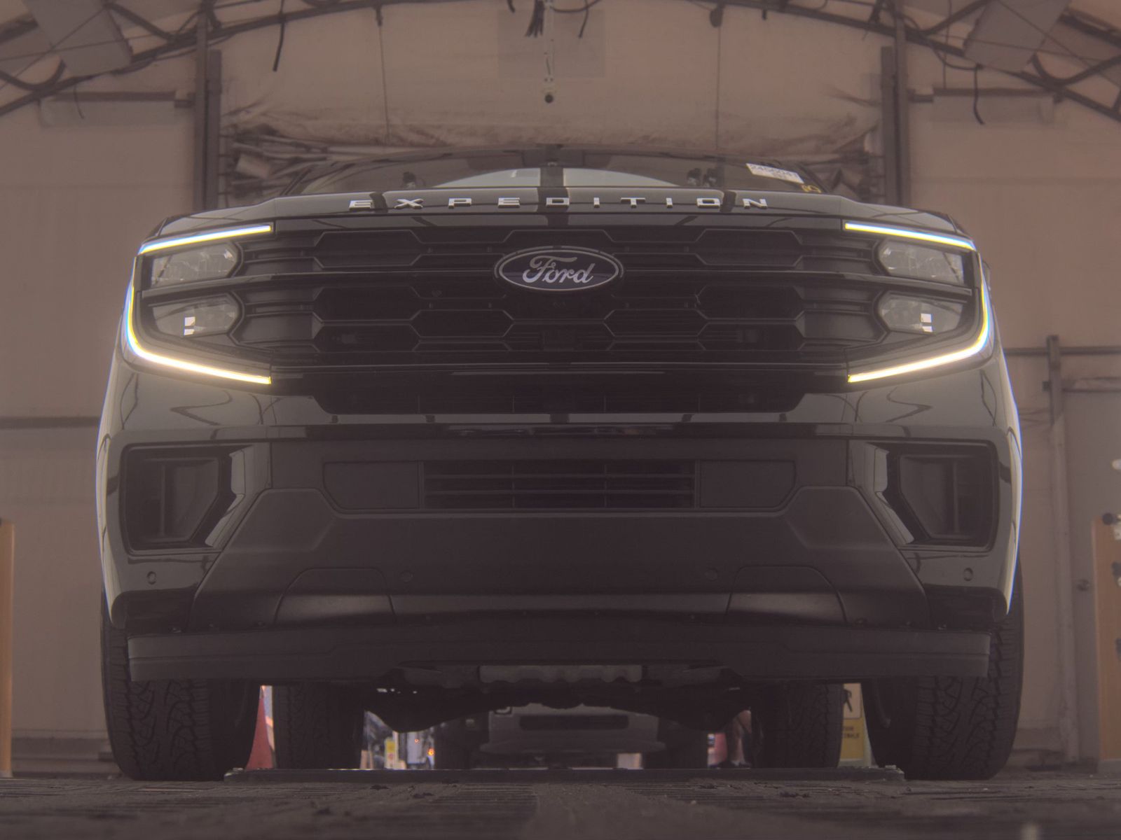 FORD EXPEDITION - 4