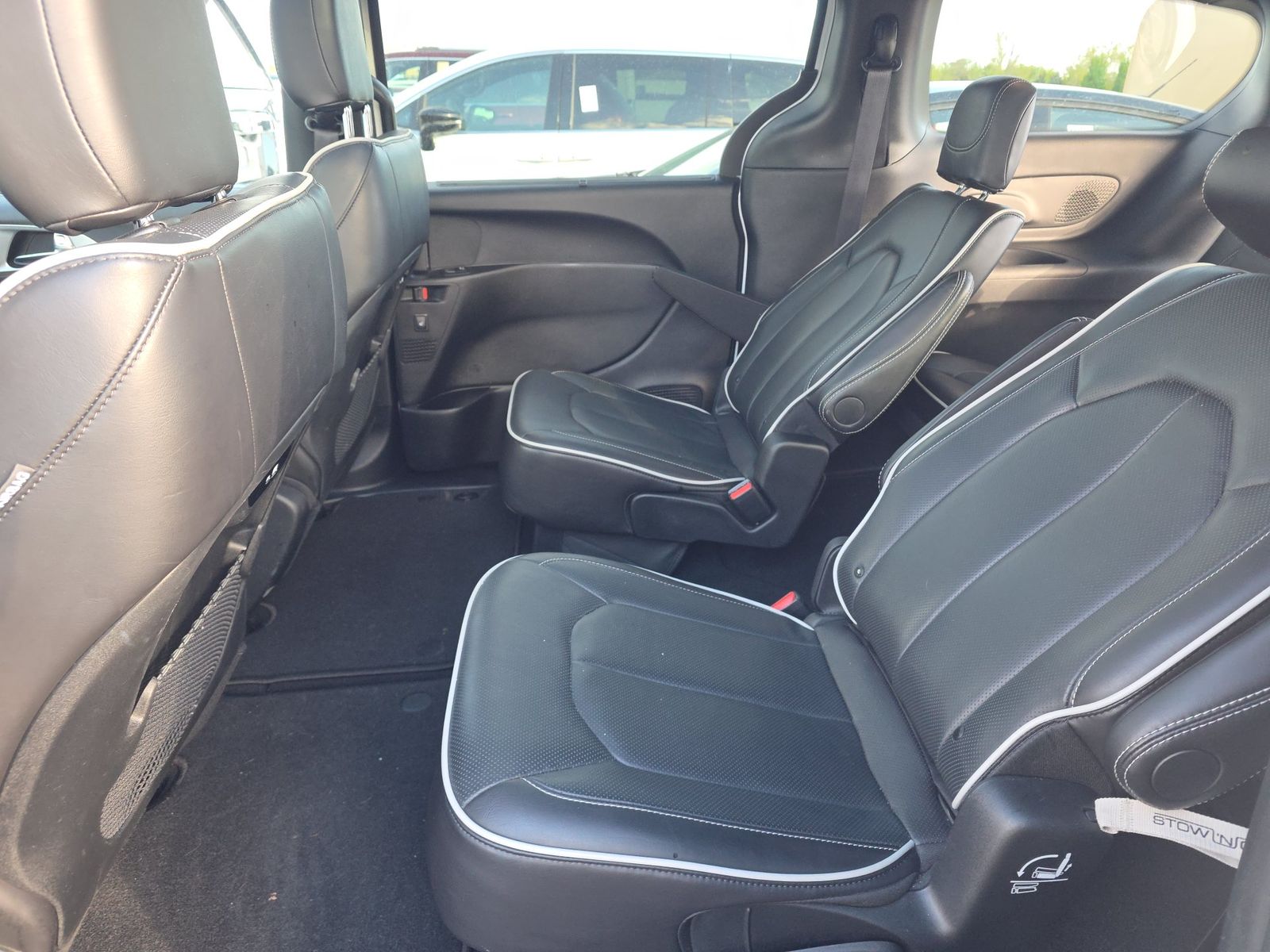 2026 Chrysler Pacifica Limited FWD