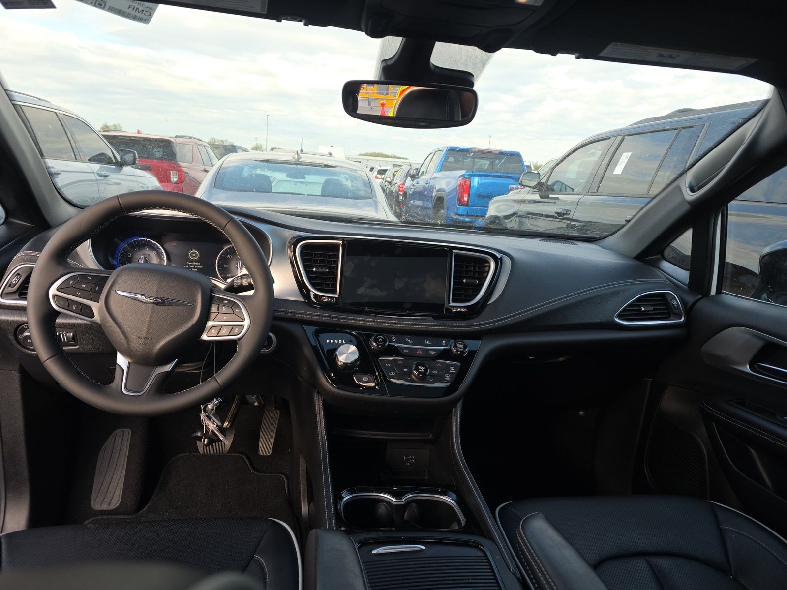 2026 Chrysler Pacifica Limited FWD