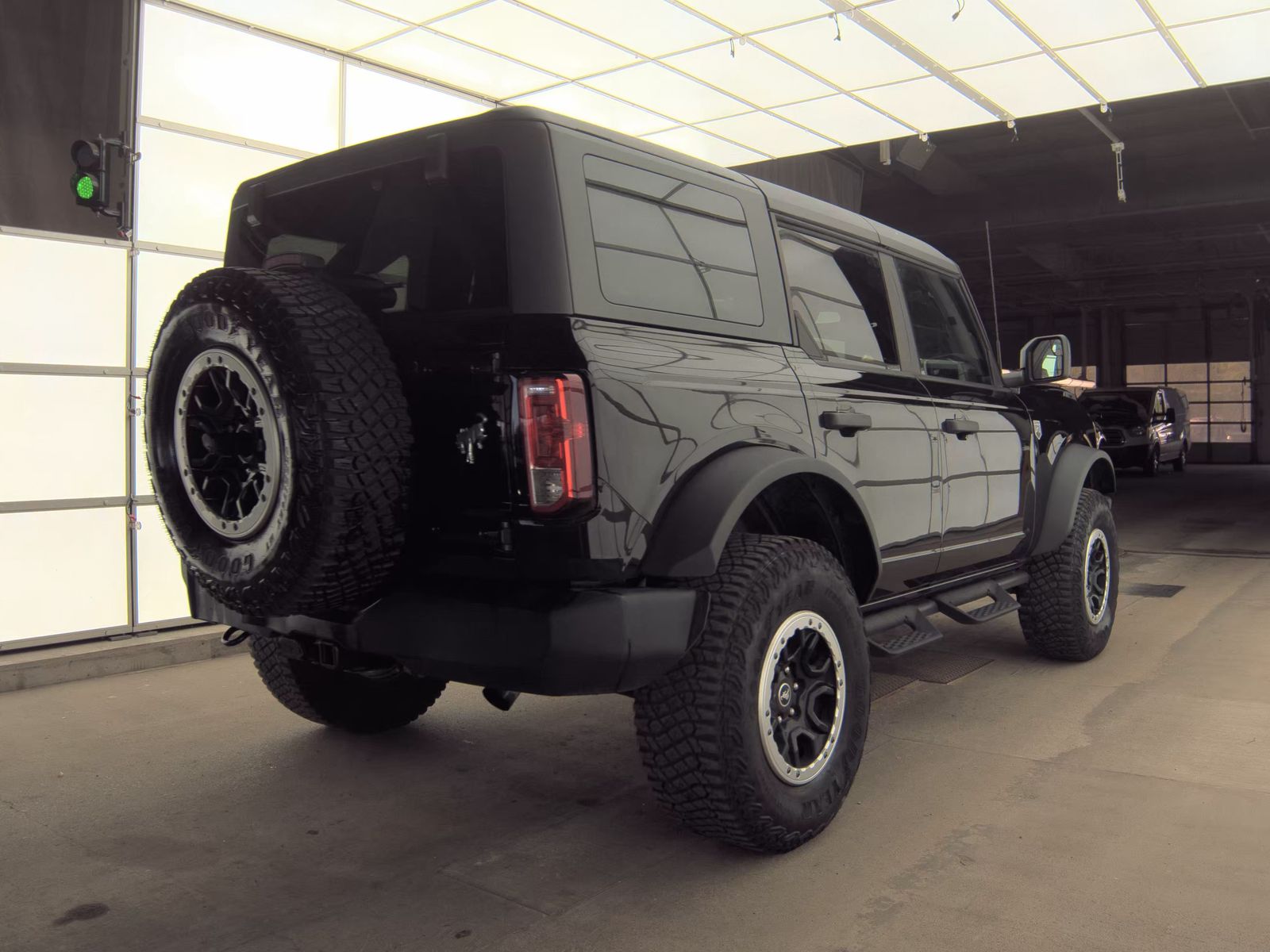 FORD BRONCO - 6