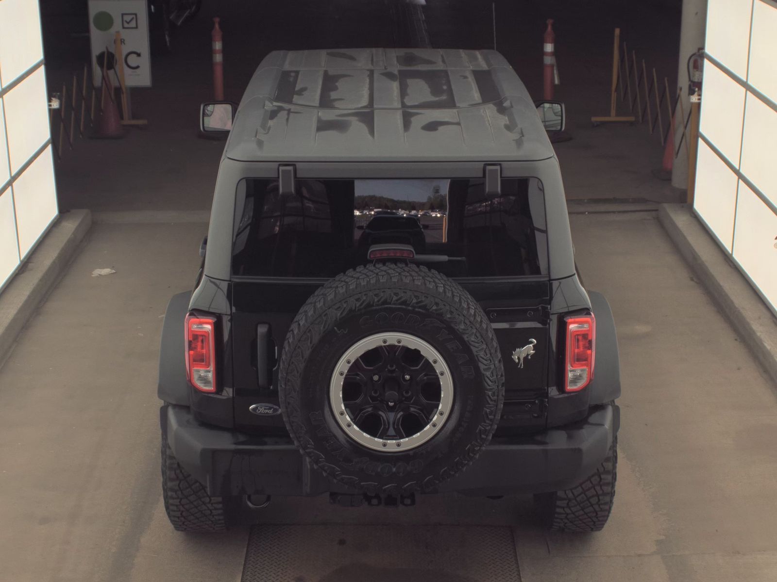 FORD BRONCO - 7