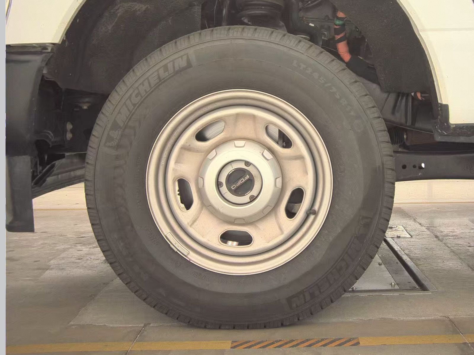 FORD F-250 - 10