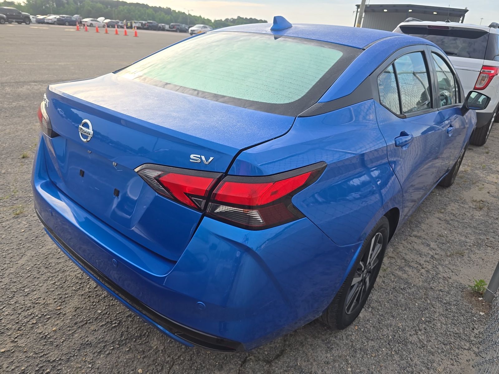 NISSAN VERSA - 5