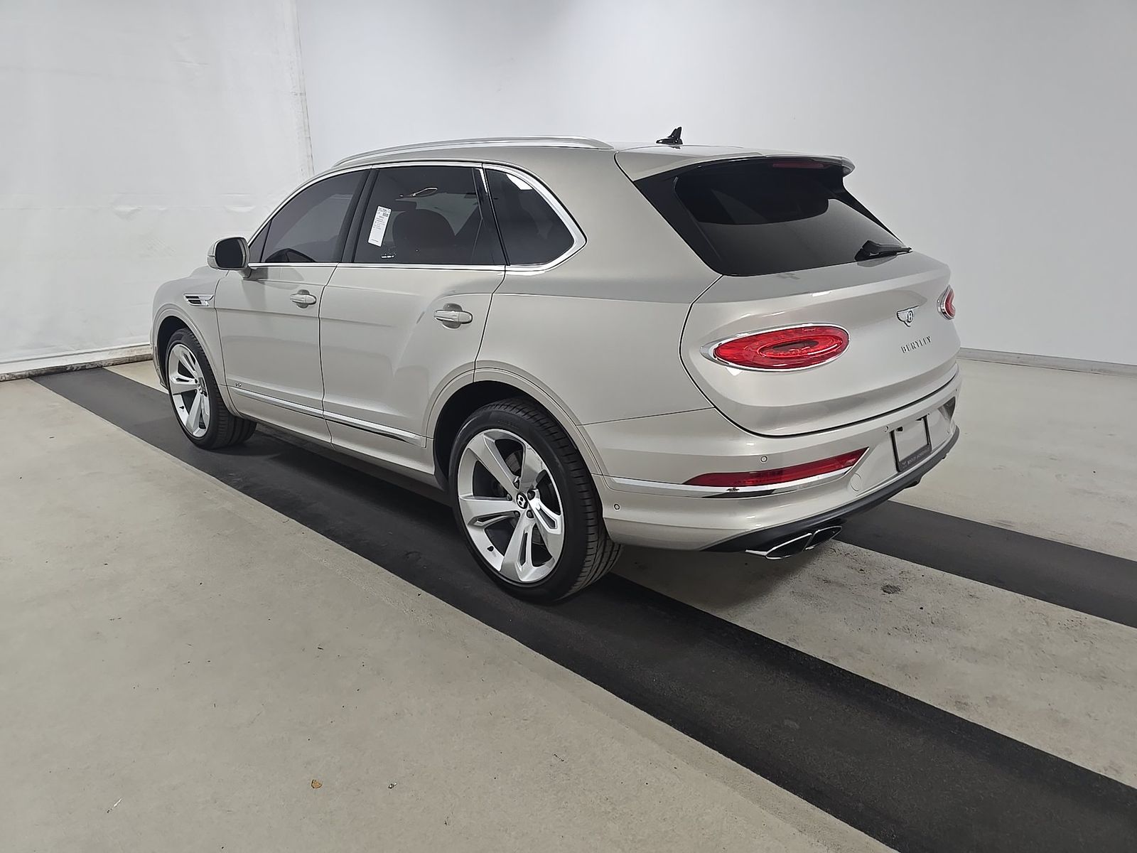 2022 Bentley Bentayga V8 AWD