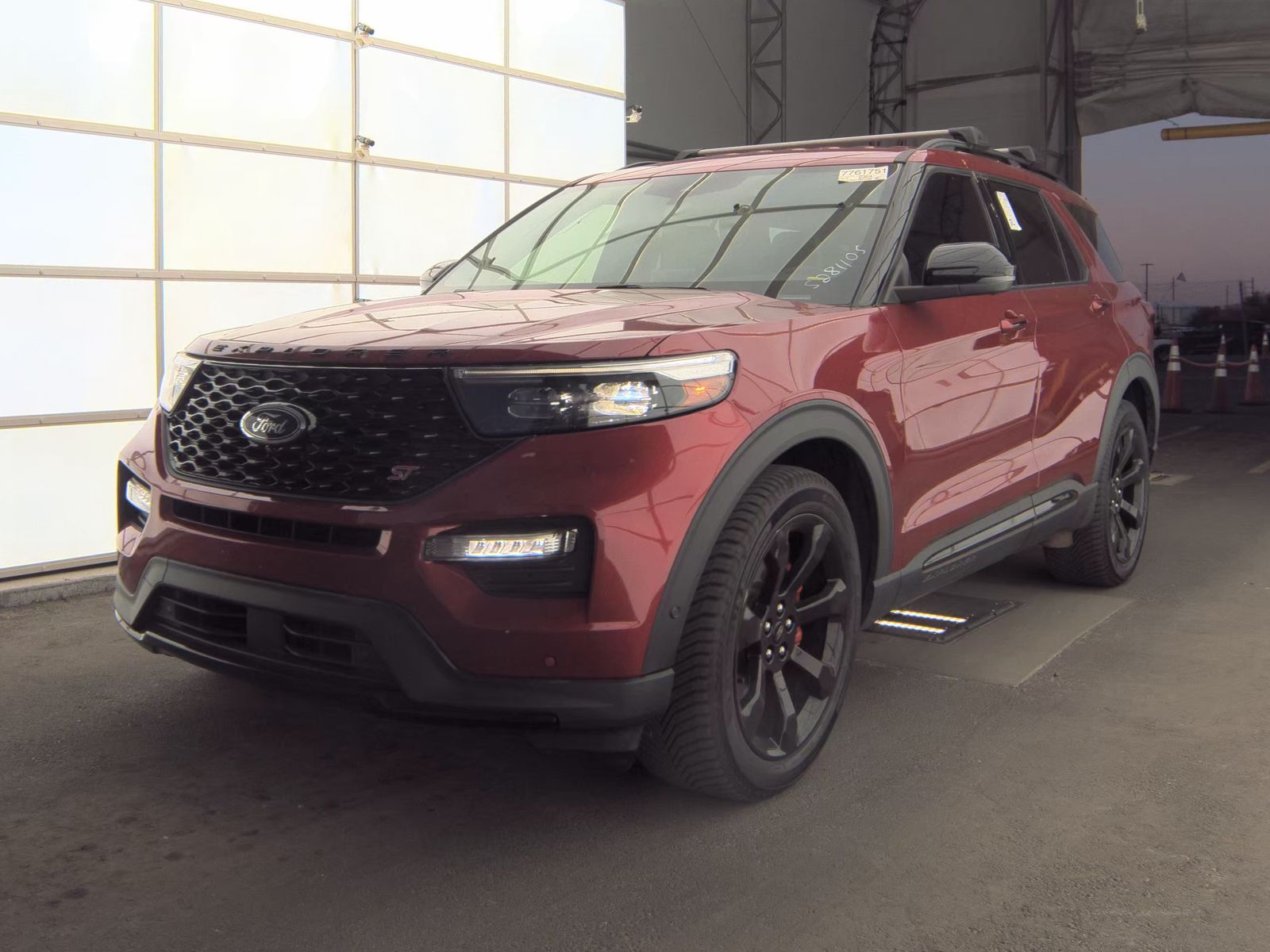 FORD EXPLORER - 1